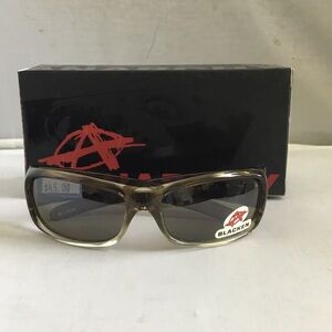 Anarchy  Men's Green Olive Gradient Sunglasses with Gray Lenses